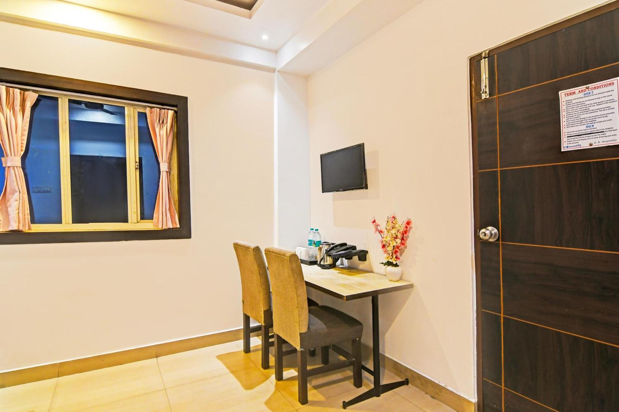 Super Hotel O Baguiati Nager Bazaar エクステリア 写真