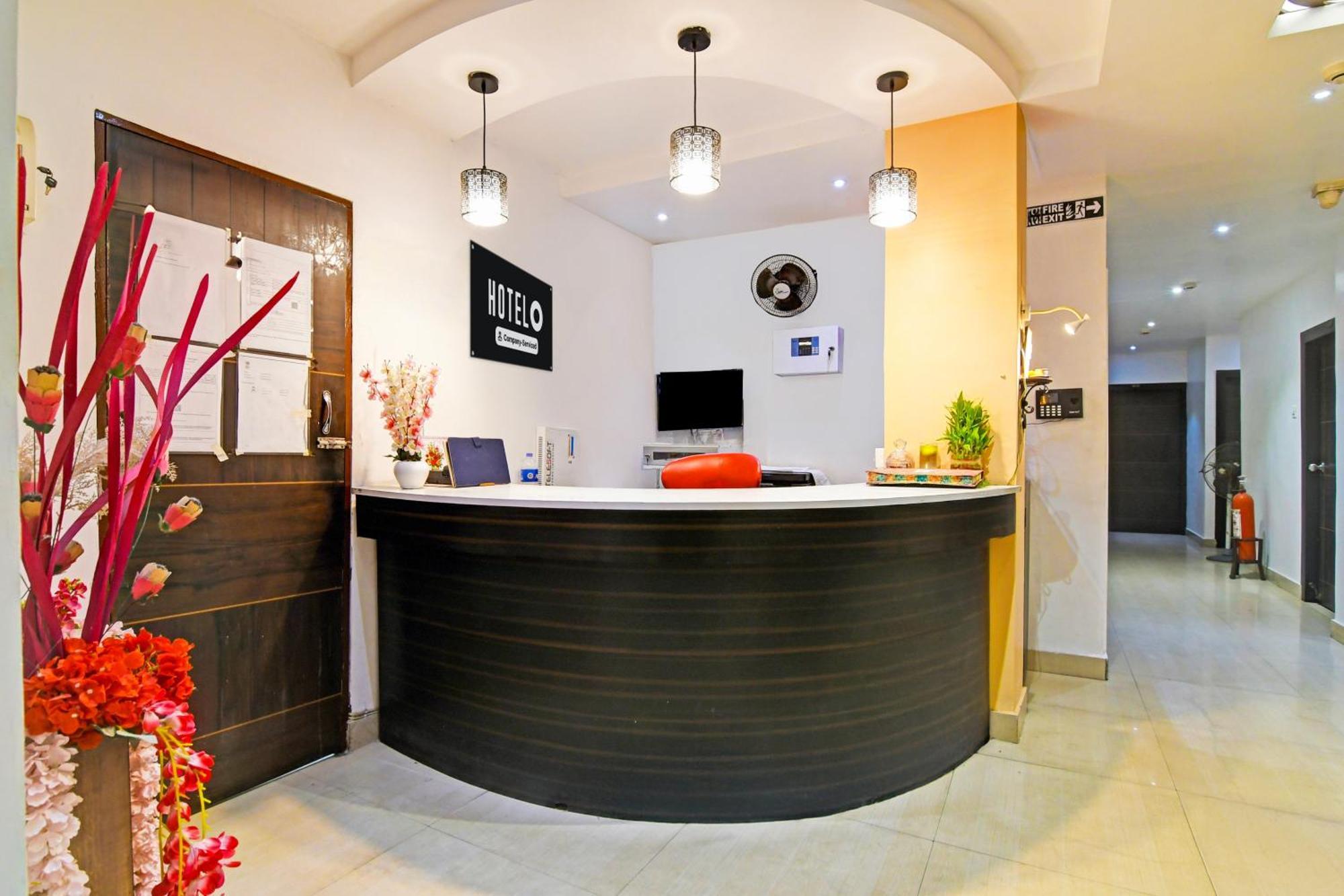 Super Hotel O Baguiati Nager Bazaar エクステリア 写真