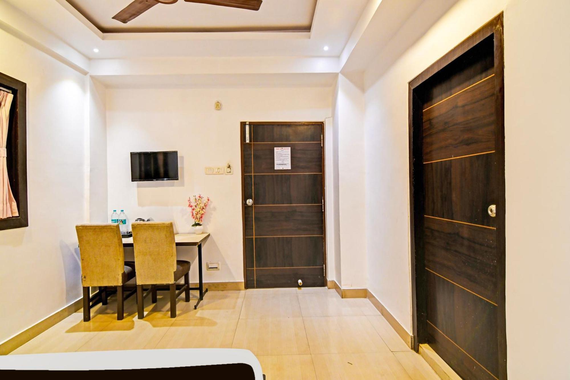 Super Hotel O Baguiati Nager Bazaar エクステリア 写真
