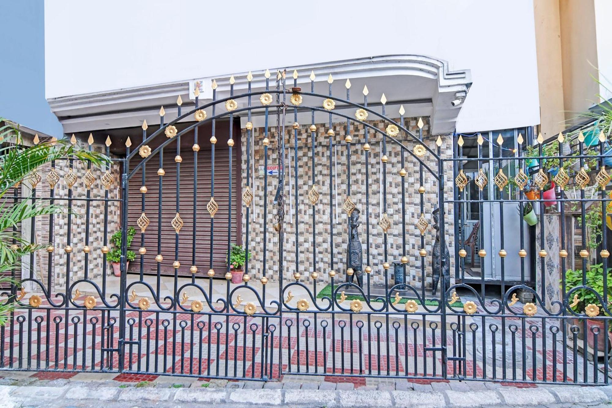 Super Hotel O Baguiati Nager Bazaar エクステリア 写真